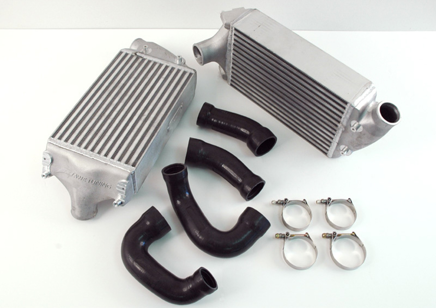AWE Performance Intercoolers for Porsche 997 Turbo / GT2 - Black Hoses 4510-11046